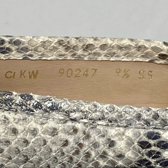 STUART WEITZMAN Snake & Chain Leather Loafers, EUC - Picture 10 of 11